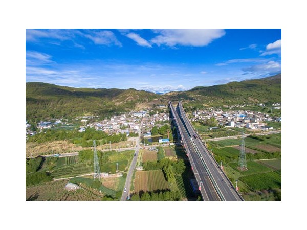 無網(wǎng)絡(luò)環(huán)境用什么主機(jī)實(shí)現(xiàn)高速公路配電室綜合監(jiān)控系統(tǒng)？